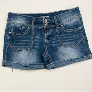 l.e.i. Ashley Low Rise Jean Shorts Raw Hem Sz 11